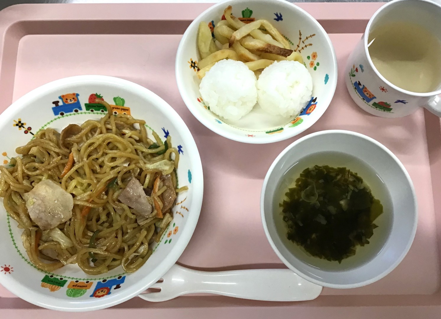 夏祭り★おにぎり、やきそば、フライドポテト、すましじる